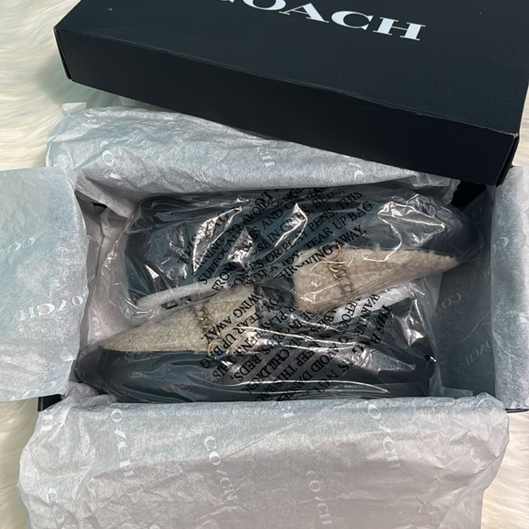 COACH SHEARLING HELENA LOAFERS - Picture 14 of 15